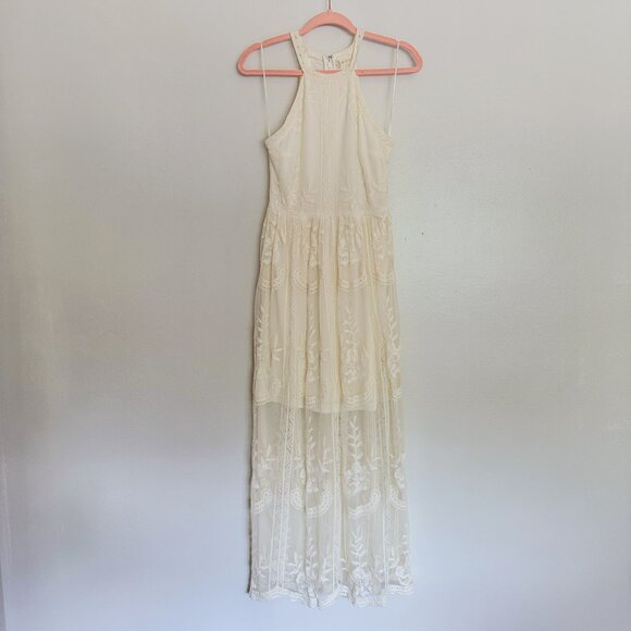 Altar'd State Dresses & Skirts - EUC Altar'd State Onawei Ivory Halter Maxi Dress Floral Embroidered Lace Size S